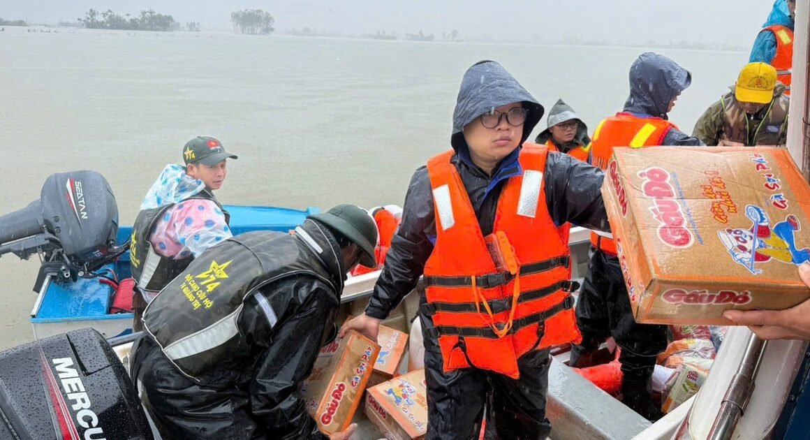 BÁO CHÍ CHÍNH THỐNG ĐỐI MẶT VỚI BIỂN THÔNG TIN KHỔNG LỒ: BẠN ĐÃ BIẾT ĐIỀU GÌ ĐỂ NHẬN DIỆN THẬT GIẢ?