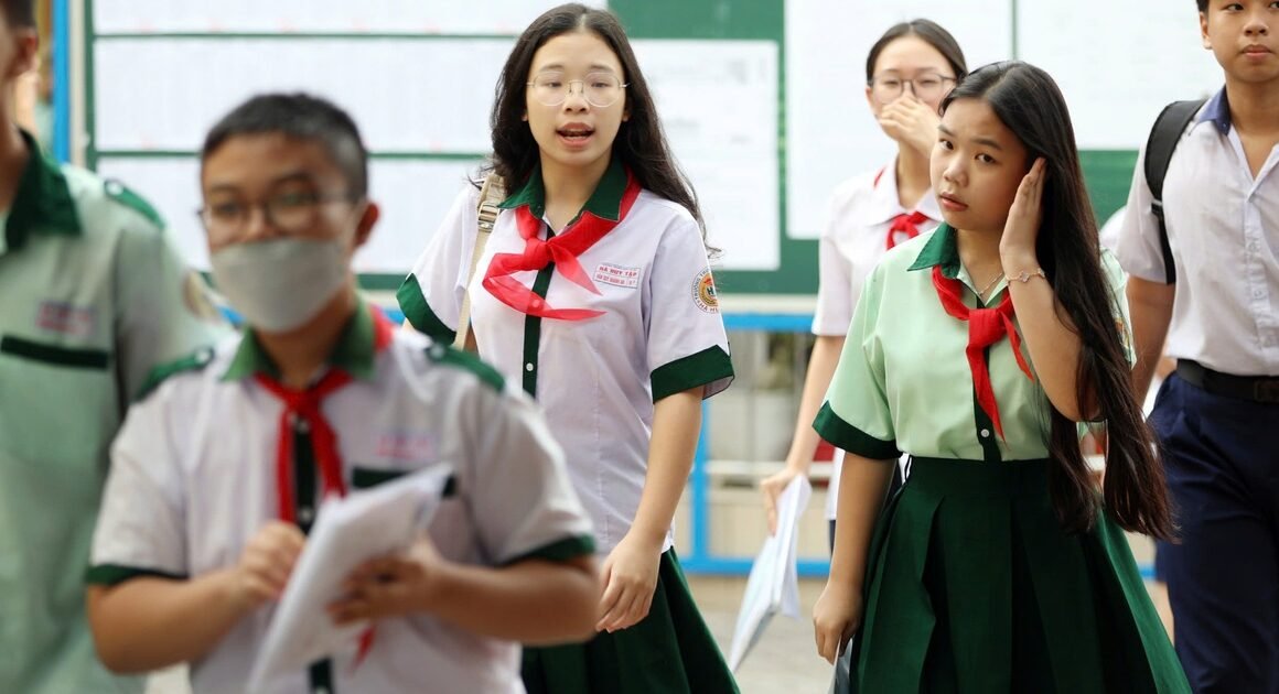 CHẶNG ĐƯỜNG KIỂM TRA ĐIỂM THI LỚP 10 NĂM HỌC 2026-2027 SẮP ĐƯỢC MỞ RỘNG, CẬP NHẬT NGAY ĐỂ KHÔNG BỎ LỠ!