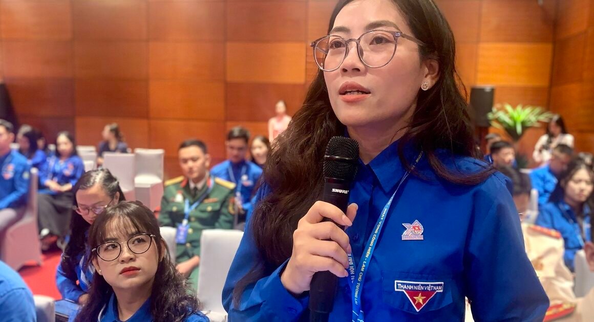 KHƠI NGUỒN SỨC SÁNG TẠO VỚI KHOA HỌC CÔNG NGHỆ, CHUYỂN ĐỔI SỐ VÀ GIAO LƯU THÀNH CÔNG CÙNG TUỔI TRẺ!