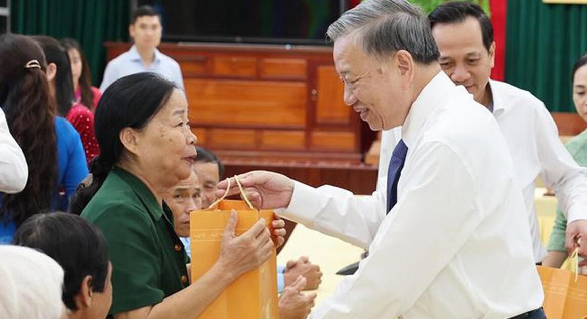 KHÁM PHÁ NHỮNG MỨC QUÀ ĐẶC BIỆT DÀNH TẶNG HƠN 1,56 TRIỆU NGƯỜI CÓ CÔNG VỚI CÁCH MẠNG NHÂN NGÀY THƯƠNG BINH – LIỆT SĨ 79 NĂM!