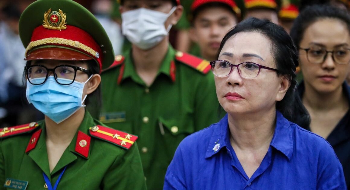 CHỈ VỚI MỘT NÚT NHẤN, HÀNG NGÀN TỶ ĐỒNG ĐÃ CHUYỂN VÀO TÀI KHOẢN TRÁI CHỦ VẠN THỊNH PHÁT!