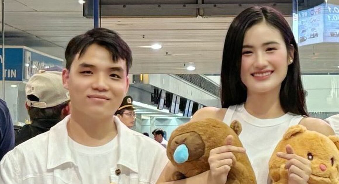 hoa hậu ý nhi bất ngờ lên tiếng về bức ảnh cầu hôn đình đám tại nước ngoài, tiết lộ điều bất ngờ phía sau câu chuyện
