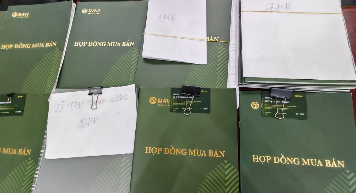 KHÁCH HÀNG ĐÃ MẤT HƠN 181 TỈ ĐỒNG VÌ NIỀM TIN VÀO NHỮNG LỜI HỨA MỸ MIẾU VỀ LỢI NHUẬN KHỦNG TRONG MUA KÝ NGHỈNG CHƯA BAO GIỜ ĐÓNG GÓP!