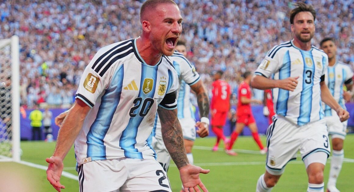 ĐỘI TUYỂN ARGENTINA DẪN TRƯỚC THỤY SĨ 1-0 TRONG TRẬN TỨ KẾT HẤP DẪN!