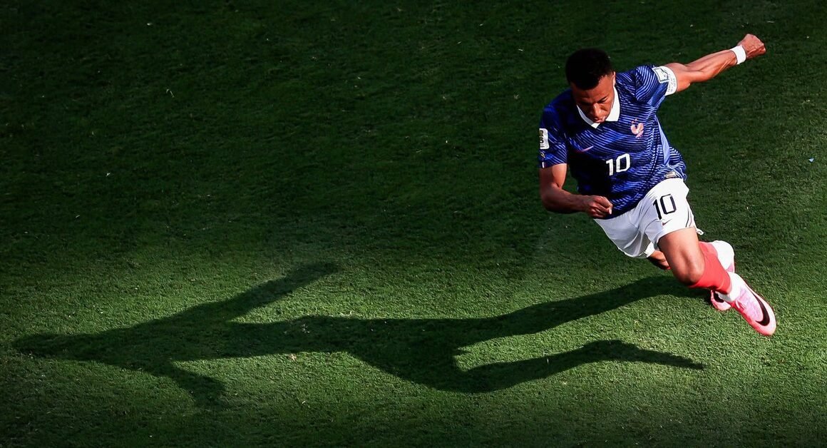 KHẢ NĂNG SĂN BÀN KỶ LỤC ĐẶC BIỆT CỦA MBAPPE ĐANG KỊCH ĐỘNG TRONG CHIẾN DỊCH WORLD CUP!