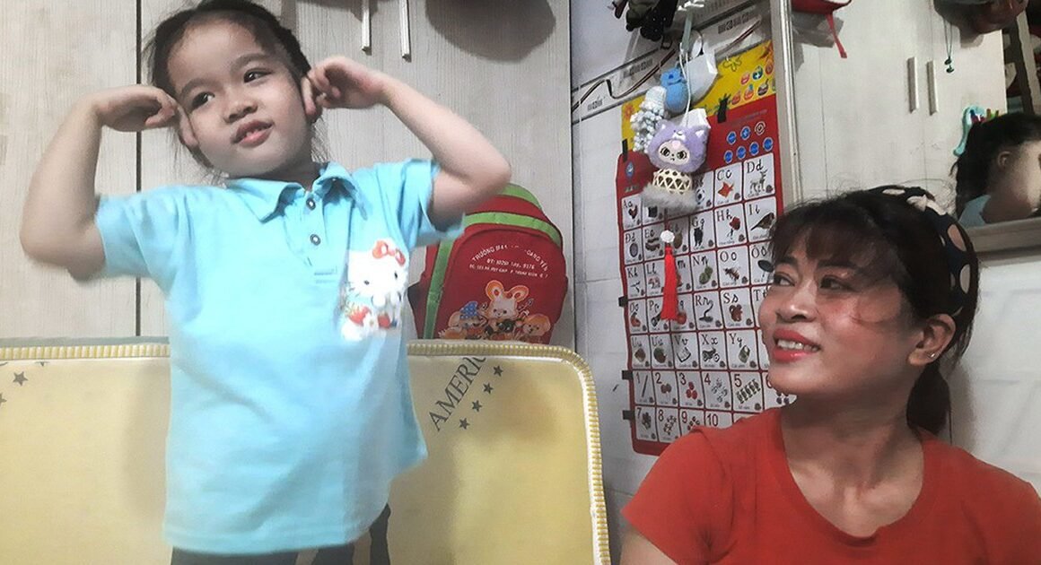 KHÁM PHÁ NHỮNG CÔ GÁI MÙA VÀNG ĐANG DÃI DẢI VỀ TP.HCM TÌM CƠN HỘI MỚI!