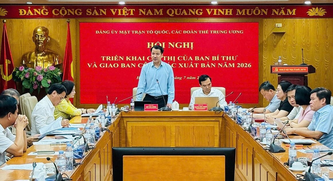 XUẤT BẢN KHÔNG CHO PHÉP BẠN LƯƠNG LỰC, MỖI SƠ SUẤT ĐỀU CÓ THỂ ĐÁNG GIÁ ĐẮT