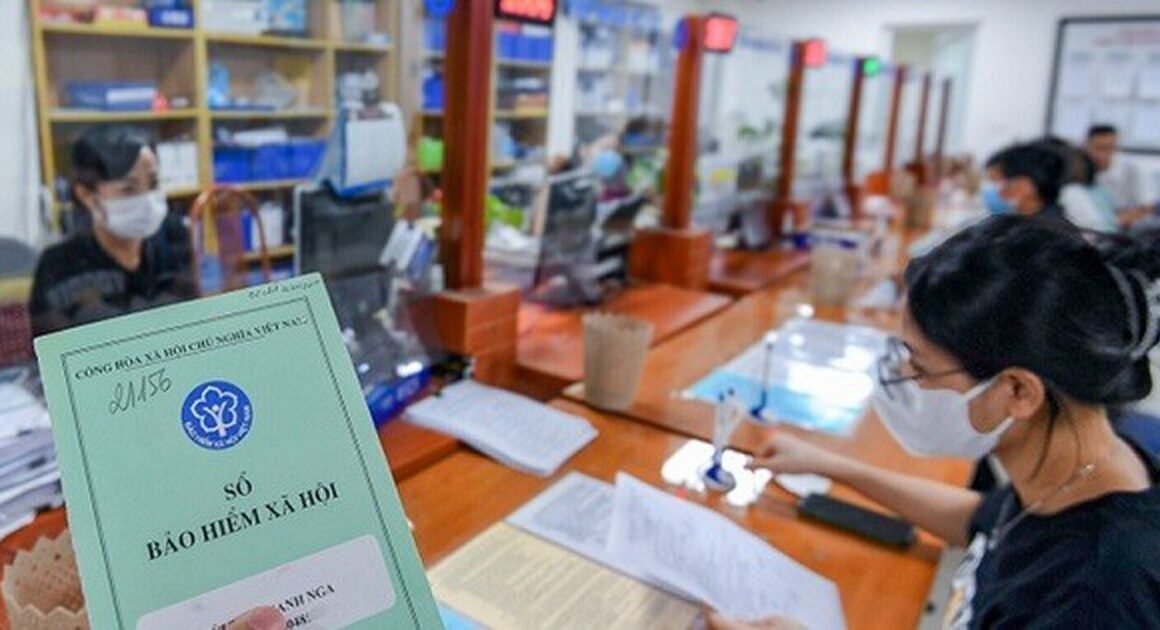 DỪNG NGAY! CÓ THỂ ỦY QUYỀN NGƯỜI KHÁC NHẬN LƯƠNG HƯU, TRỢ CẤP BHXH HÀNG THÁNG!