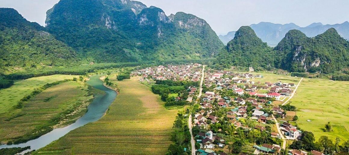 KHÁM PHÁ NGÔI LÀNG THỨC ỨNG THỜI TIẾT, NƠI MÀ TỰ NHIÊN ĐƯỢC CHĂM SÓC TỪNG NGÀY!