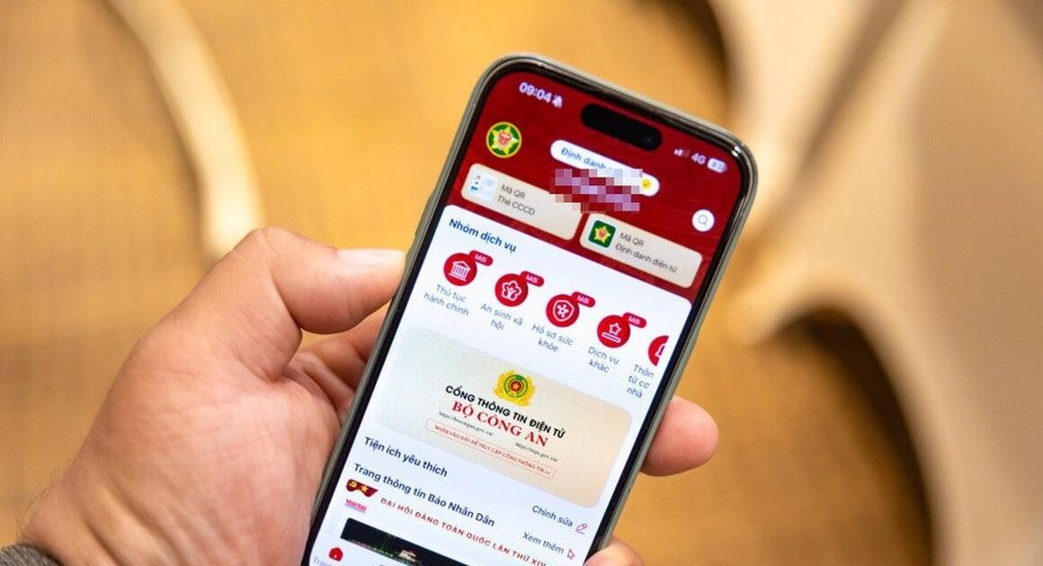 KHÁM PHÁ NGAY CƠ HỘI MIỄN, GIẢM PHÍ ĐẶC BIỆT CHỈ APDỤNG VNeID TỪ NGÀY 15/8!