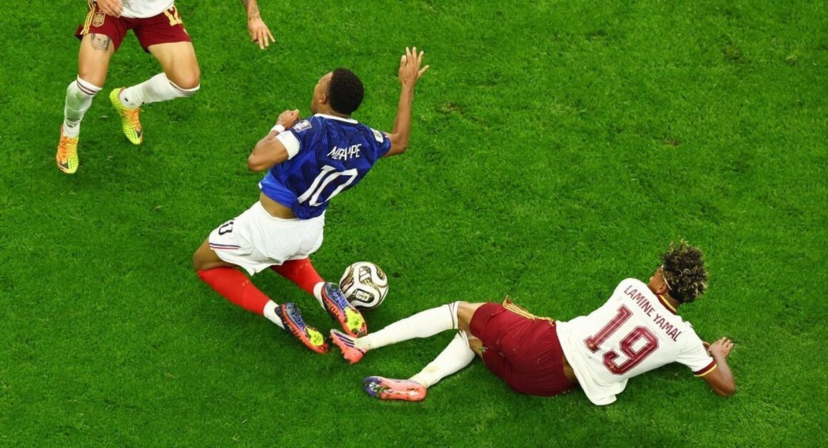 MAN UỐN TRẬN ĐẤU NÓNG BỎNG GIỮA YAMAL VÀ MBAPPE, AI SẼ LÀNG LAI KẾT CỤC BÁN KẾT WORLD CUP 2026?