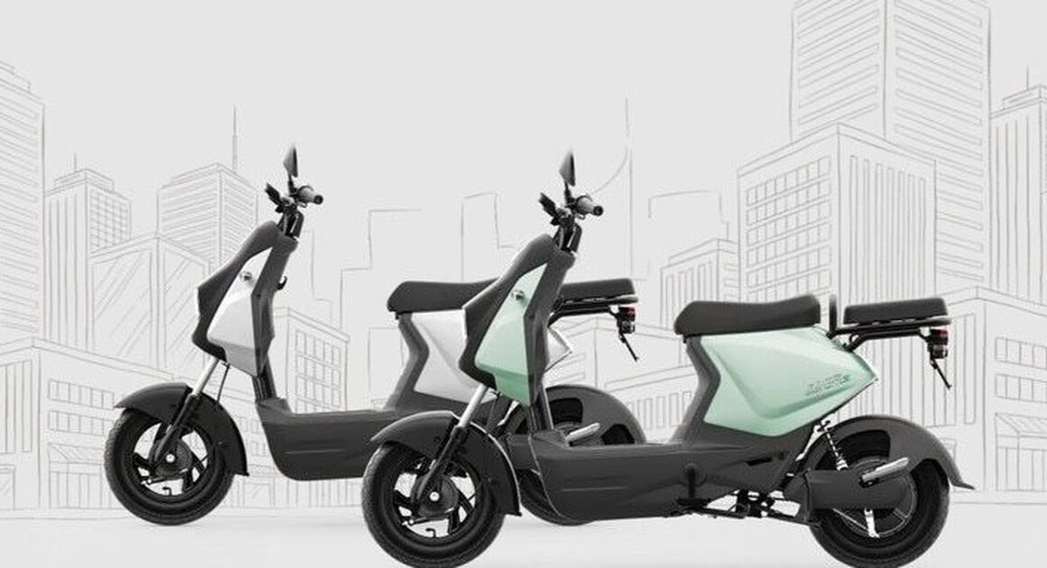 KHÁM PHÁ XE MÁY ĐIỆN GIÁ RẺ NHẤT CHỈ 12 TRIỆU ĐỒNG, CHẠY NĂM 25KM/H, KHÔNG CẦN BẰNG LÁI!