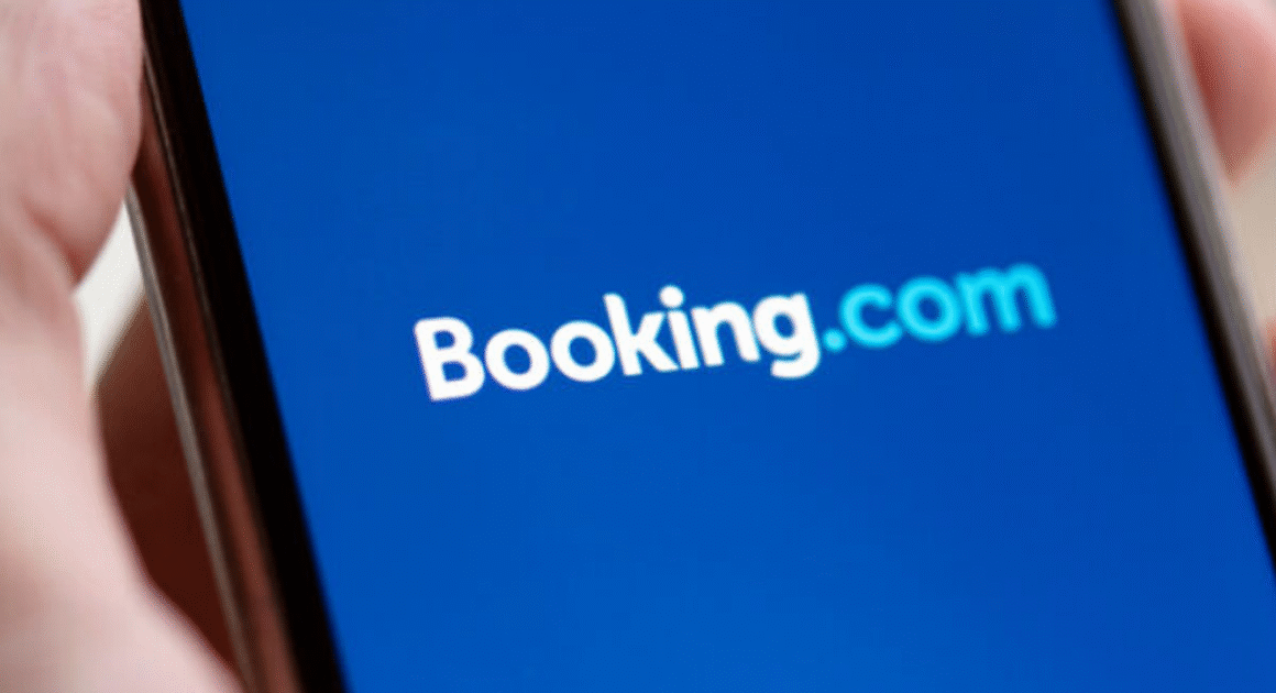 KHÁCH HÀNG ĐẶT PHÒNG TRÊN BOOKING.COM BẠI TỎA BẤT NGỜ, KHÁCH SẠN TỪ CHỐI PHỤC VỤ VÌ KHÔNG CÓ THÔNG TIN TRÊN HỆ THỐNG!