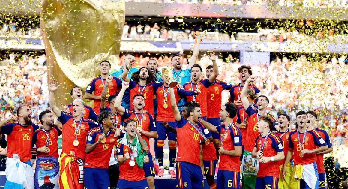 KHÓNG CHIẾN THẮNG ĐẦY KỊCH TÍNH CỦA FERRAN TORRES ĐÃ DẪN TÂY BAN NHA VƯỢT QUA ARGENTINA NHẬN NGÔI VÔ ĐỊCH WORLD CUP 2026!