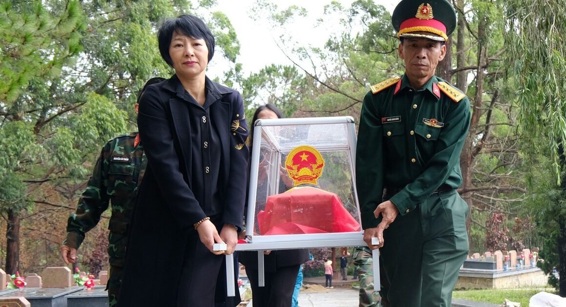 KHẨN! LÂM ĐỒNG GÂY CHỚP NHOÁNG VỚI DỰ ÁN ĐIỀU TRA DANH TÍNH LIỆT SĨ BẰNG CÔNG NGHỆ MỚI NHẤT!