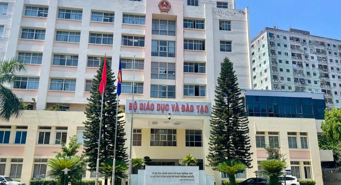 BỘ GIÁO DỤC VÀ ĐÀO TẠO SẮP CÓ ĐIỀU CHỈNH MỚI THẤP NHIỆM VỤ VÀ CƠ CẤU TỔ CHỨC, CHÍNH THỨC CÓ HIỆU LỰC TỪ THÁNG 7 NĂM 2026!