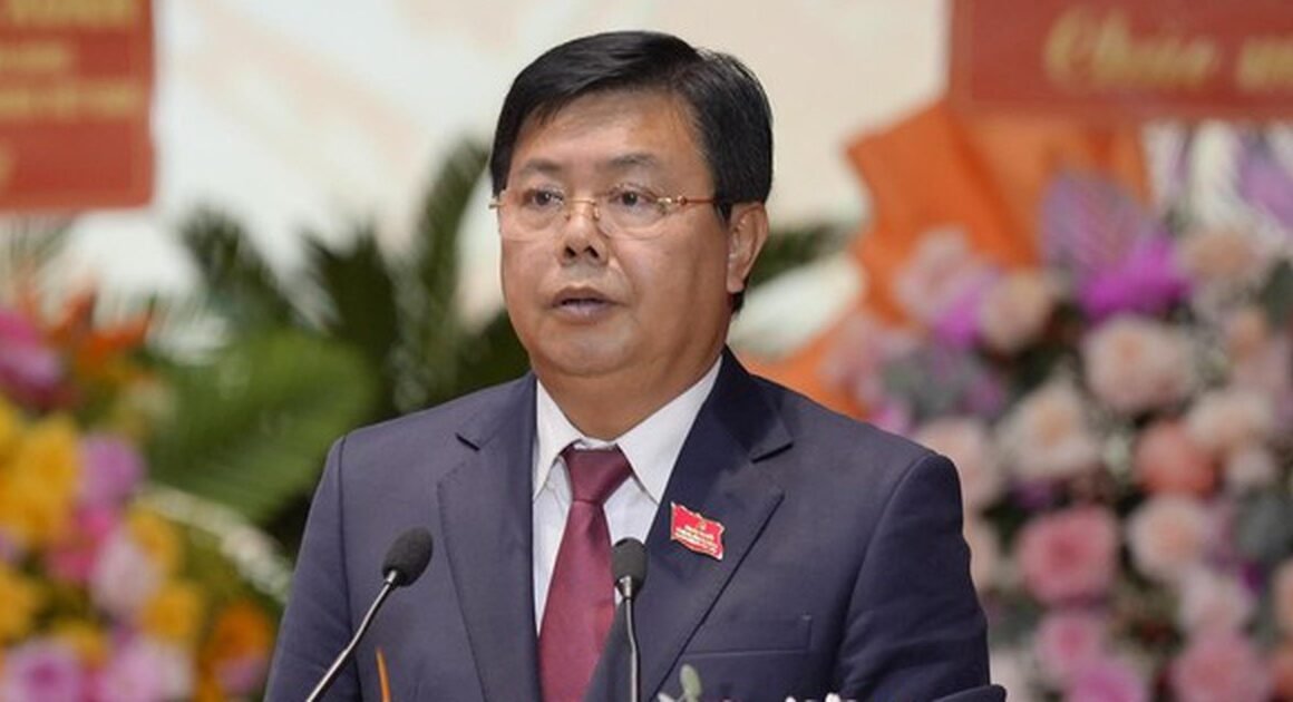 THẦY CÔNG LẬP ĐẪNG BÂY GIỜ BÙNG NỔ VỚI BẢN TIN CHẤM DỨT VỚI QUYẾT ĐỊNH ĐẶC BIỆT NÀY!